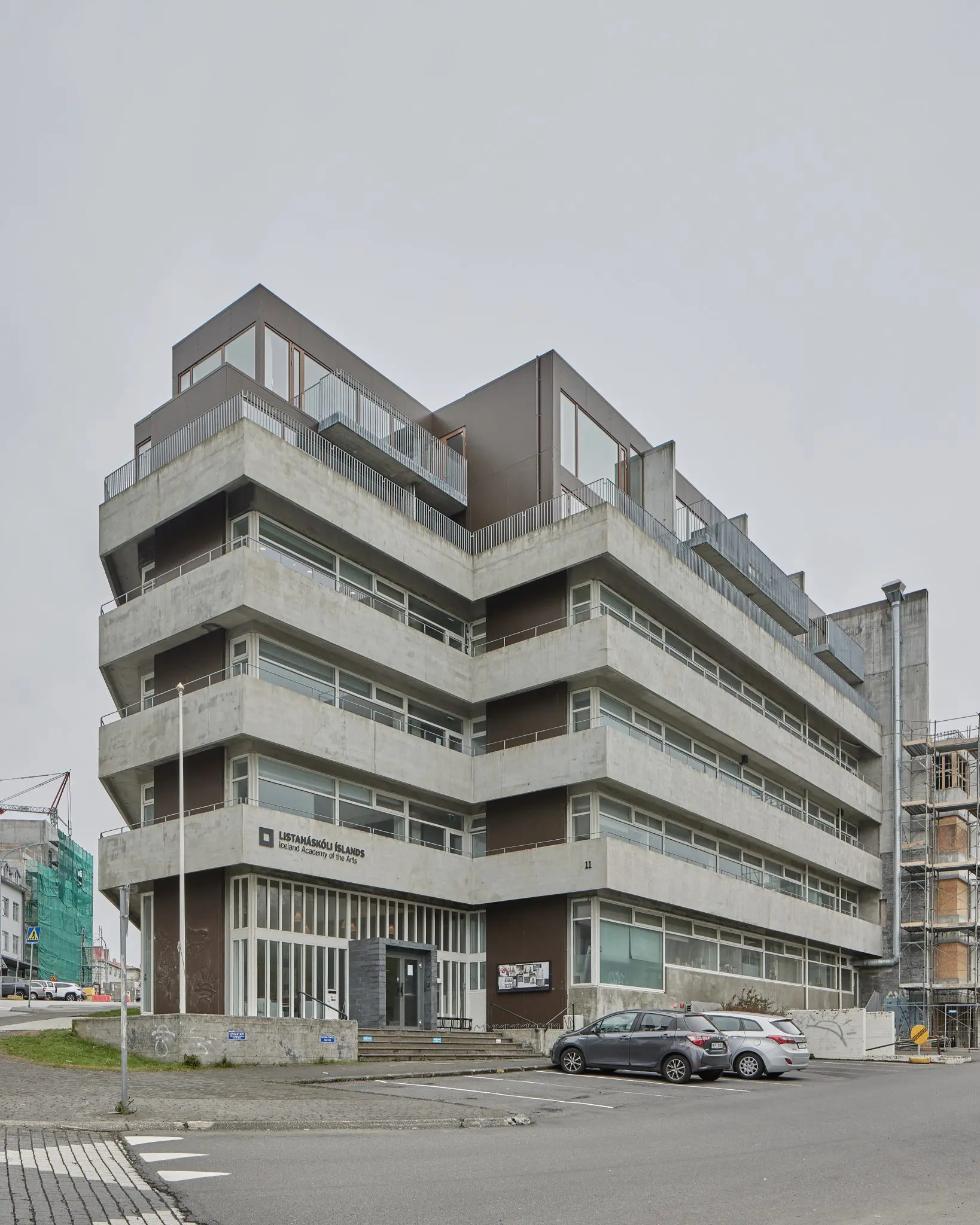Framkvæmdir hafnar við Þverholt 11